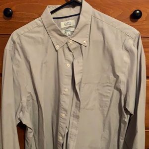 Men’s gray button down dress shirt long sleeve